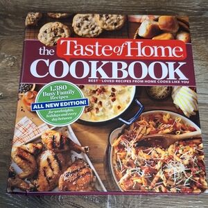 Taste of Home Cookbook - Red Cover